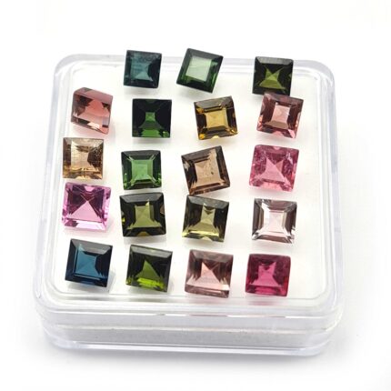 Natural Green Tourmaline Square Cut Loose Gemstone Lot 34 Pcs 4-5 MM 10 CT
