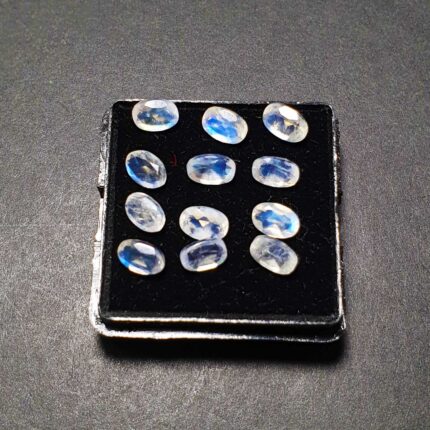 Natural Rainbow Moonstone Oval Cut Loose Stone Lot 29 pc 4*5-6 mm 10 ct