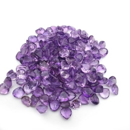 Natural African Amethyst Heart Cut Gemstone Lot  306 Pcs 7 MM 167 CT