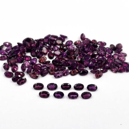 Natural Rhodolite Garnet Oval Cut Loose Gemstone Lot 59 Pcs 4*6 MM 30 CT