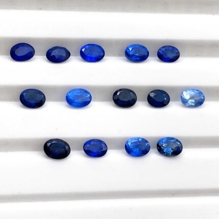 Natural Blue Spinel Oval Cut Loose Gemstone For Jewelry Making 26 Pcs 3*4 mm 5CT