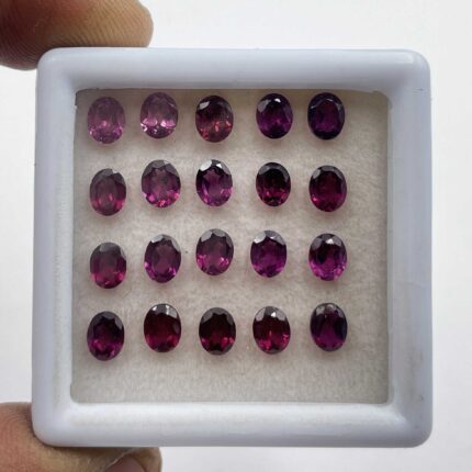 Natural Rhodolite Garnet Oval Cut Loose Gemstone Lot 44 Pcs 4*5 MM 19 CT