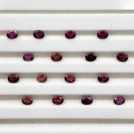 Natural Rhodolite Garnet Oval Cut Loose Gemstone Lot 17 Pcs 3*4 MM 3.60 CT