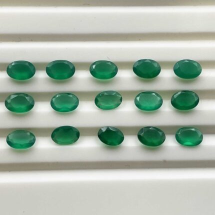Natural Green Onyx Oval Cut Loose Gemstone Lot 122 Pcs 4.5*7 MM 65 CT